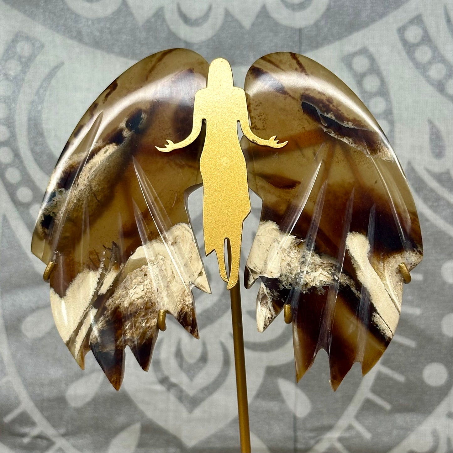 Amber Wings On Stand Style 1