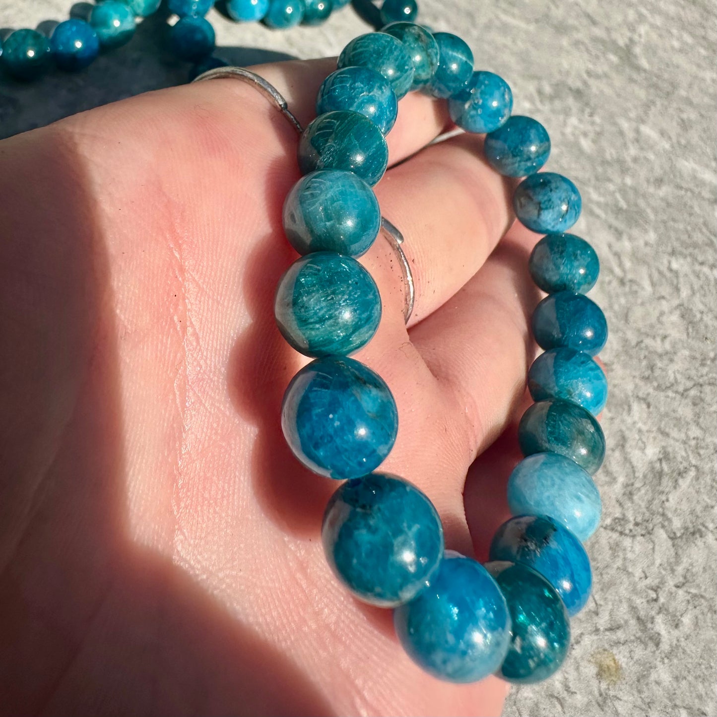 Blue apatite bracelets 10mm