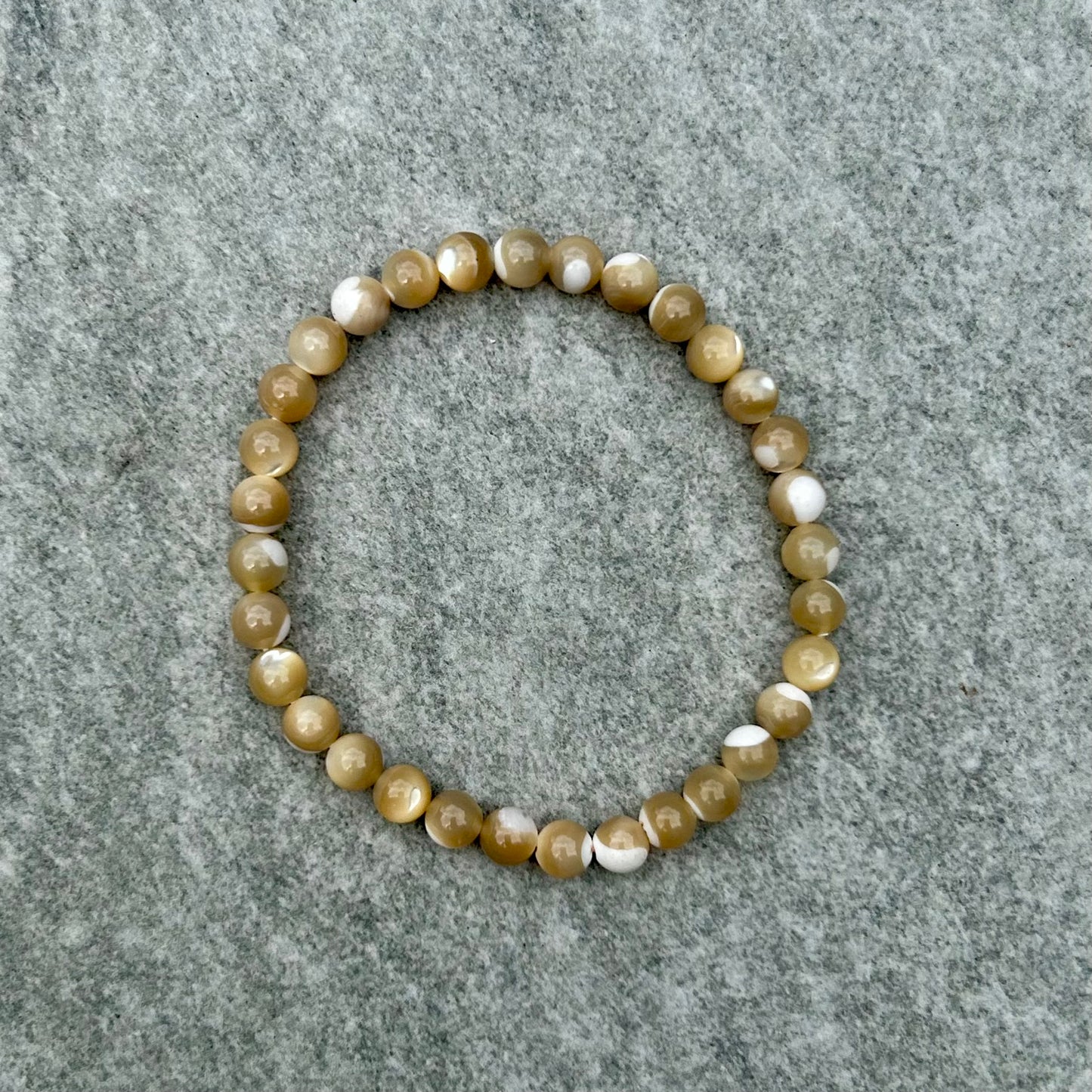 Gold Shell Bracelets 8mm
