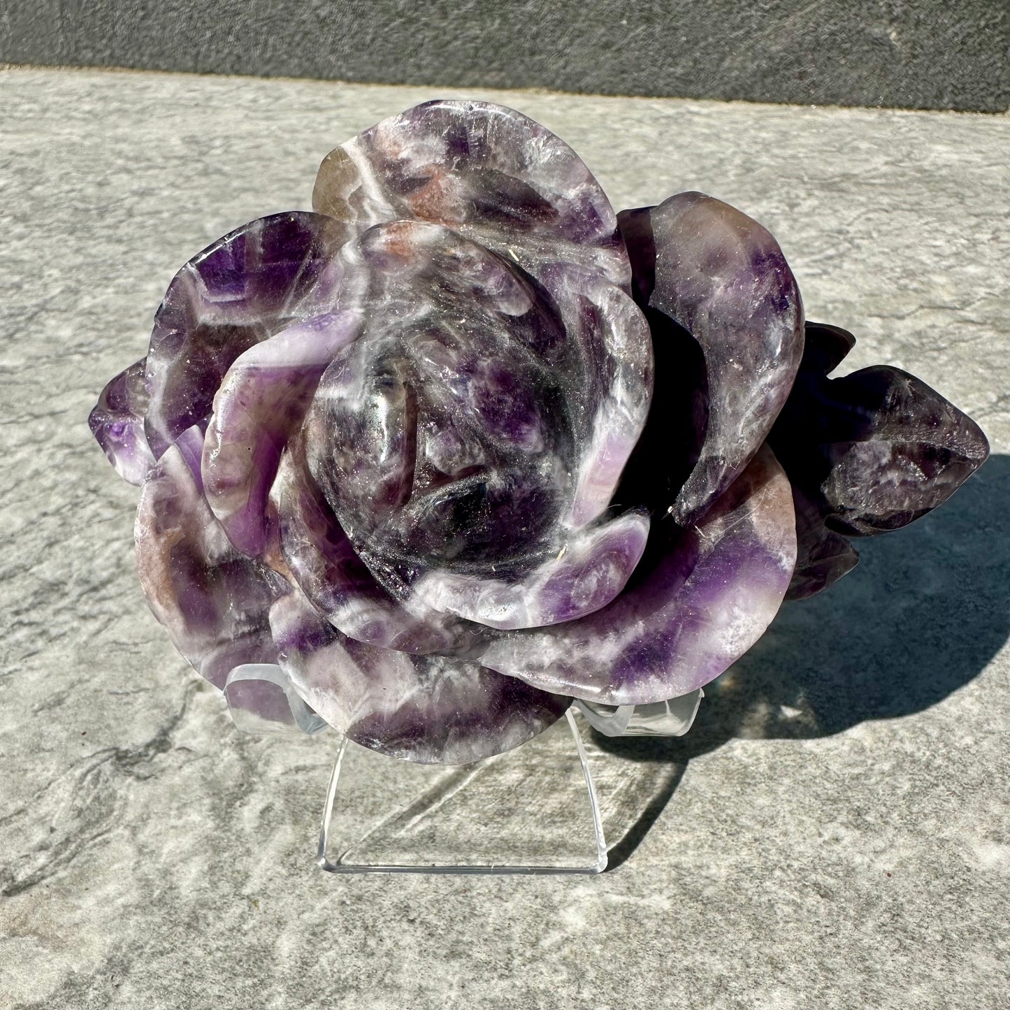 Dream Amethyst Flower Carving