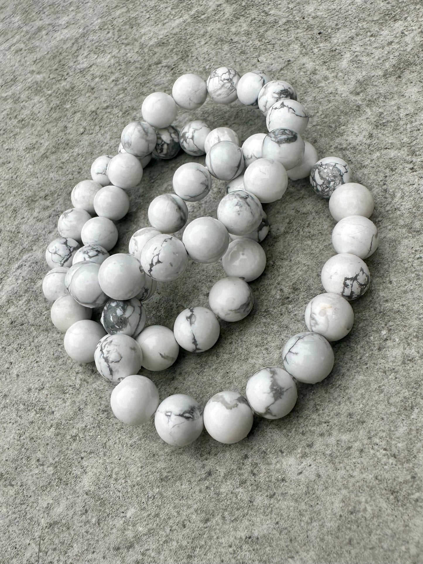 Howlite 10mm Bracelets