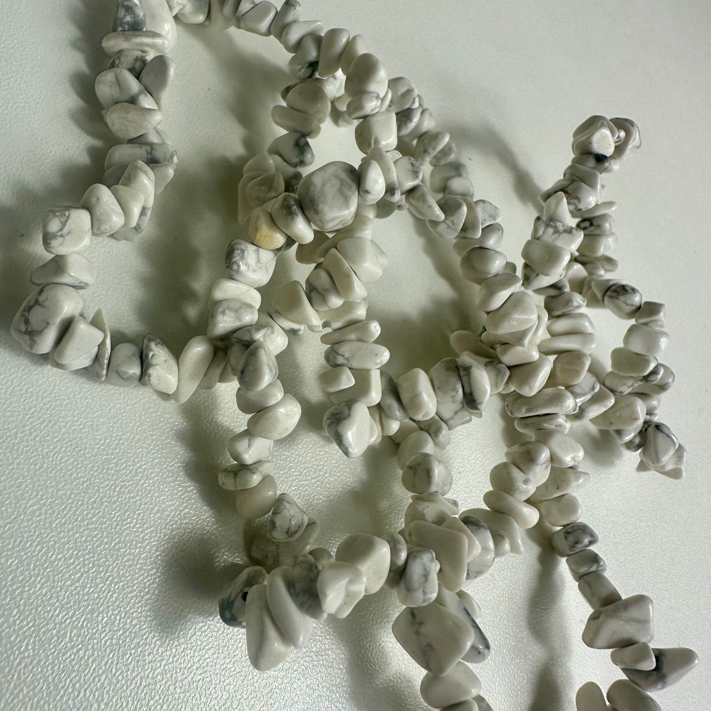 Howlite Chipped Bracelets