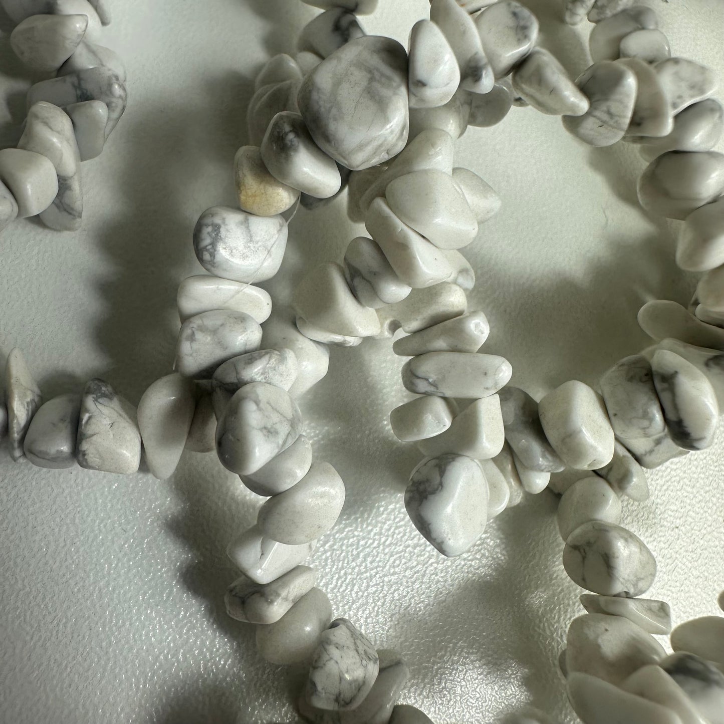 Howlite Chipped Bracelets