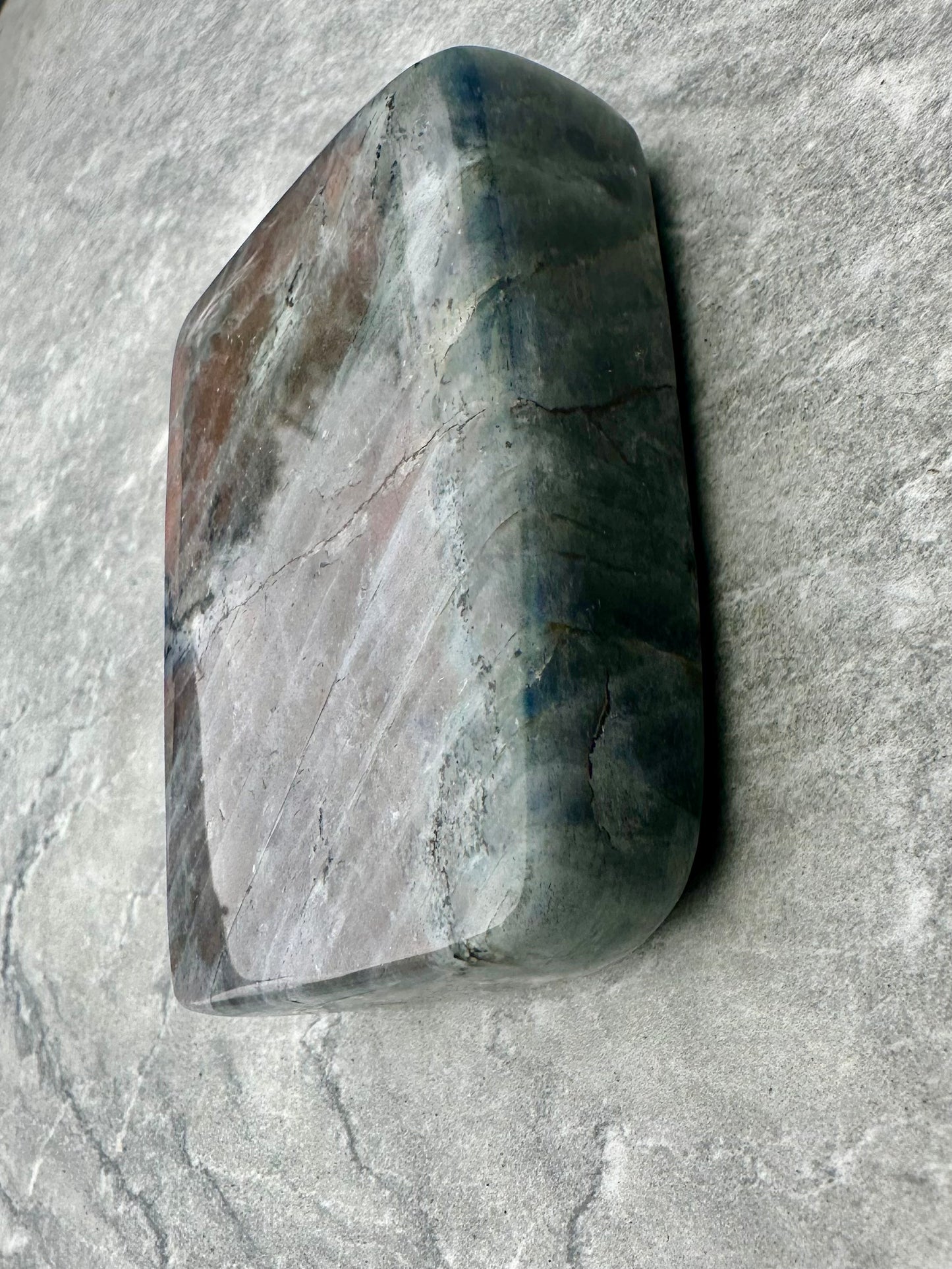 Labradorite Crystal