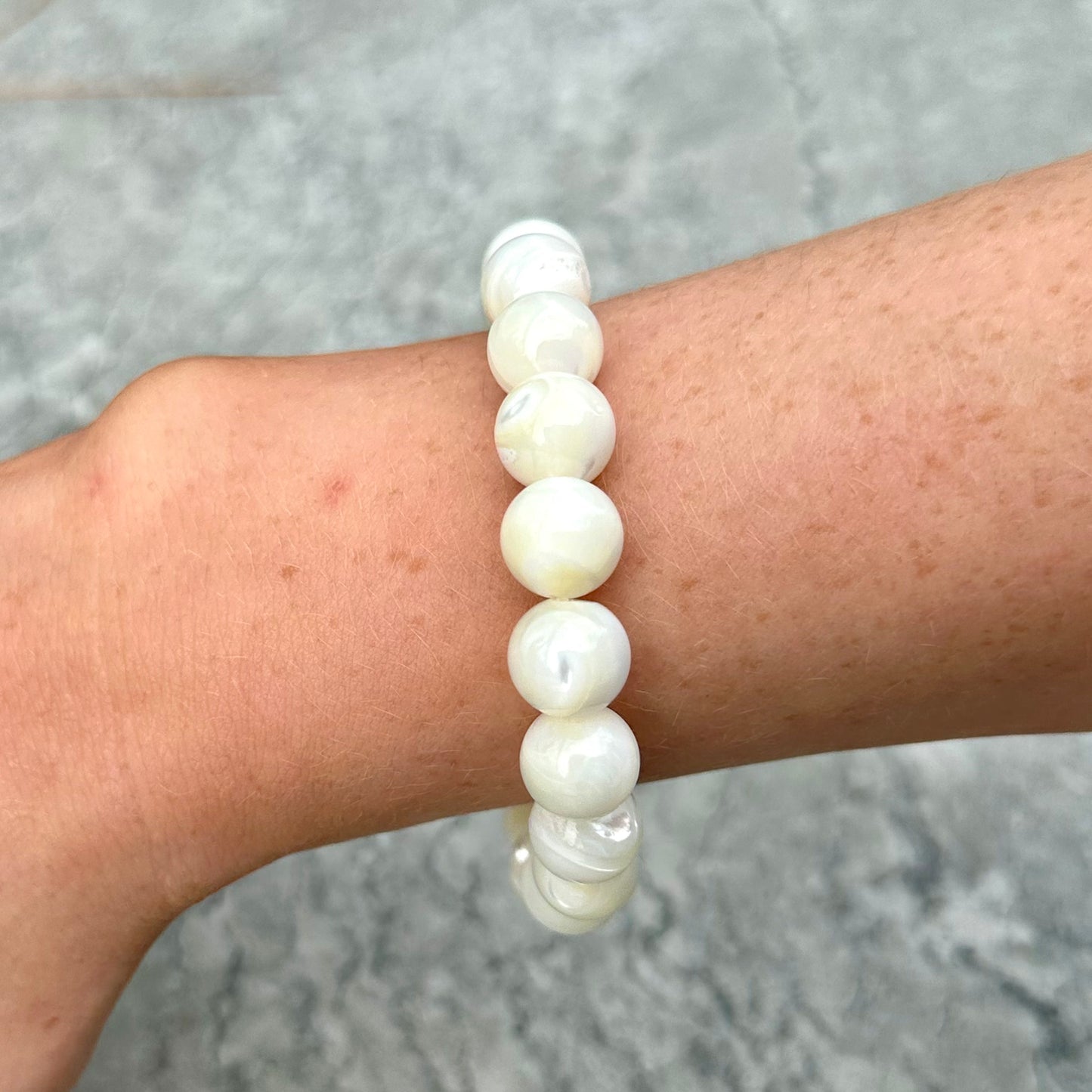 White Shell Bracelets 10mm