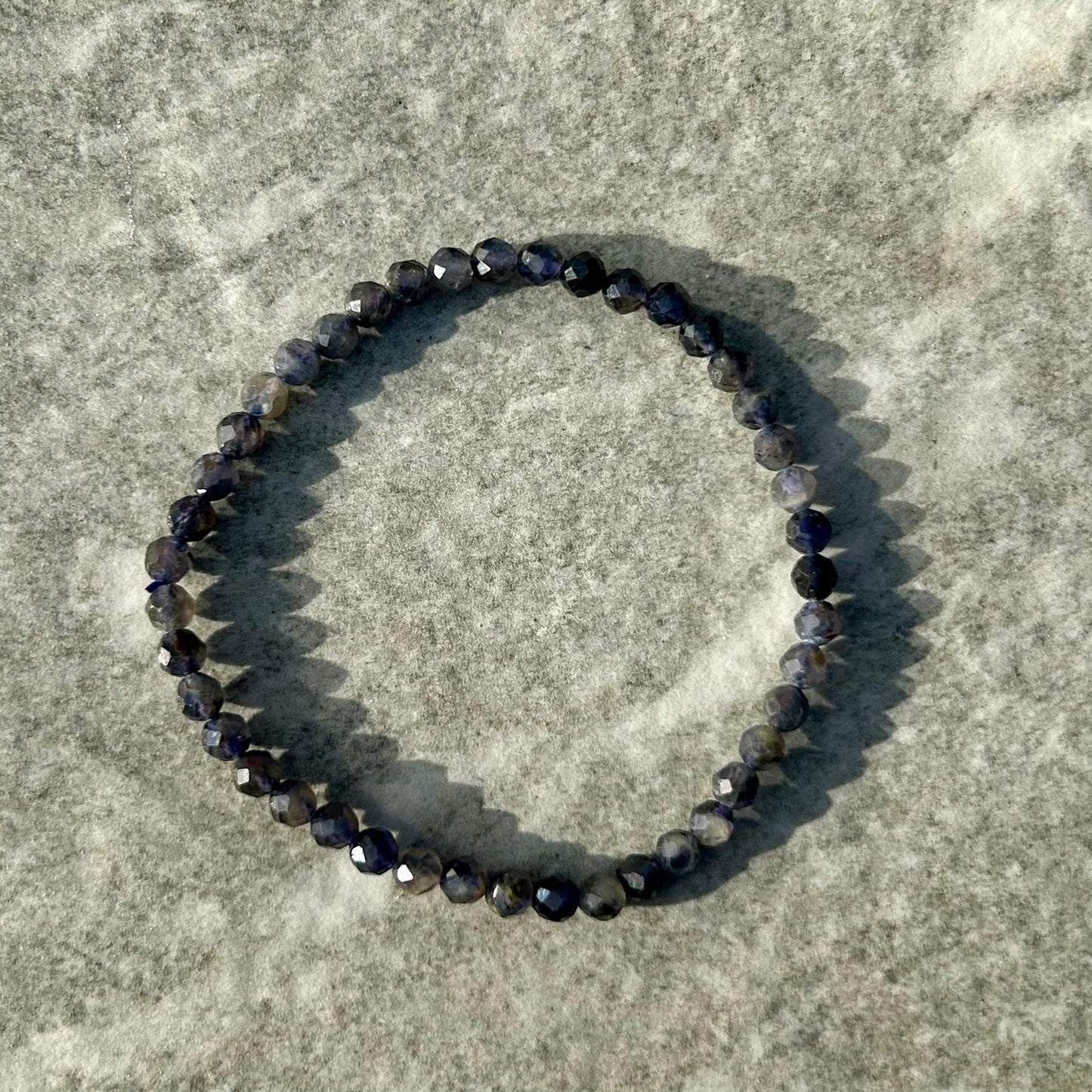 Faceted Cut Iolite Bracelet 4mm