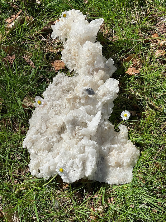 Quartz Cluster Statement Pieces