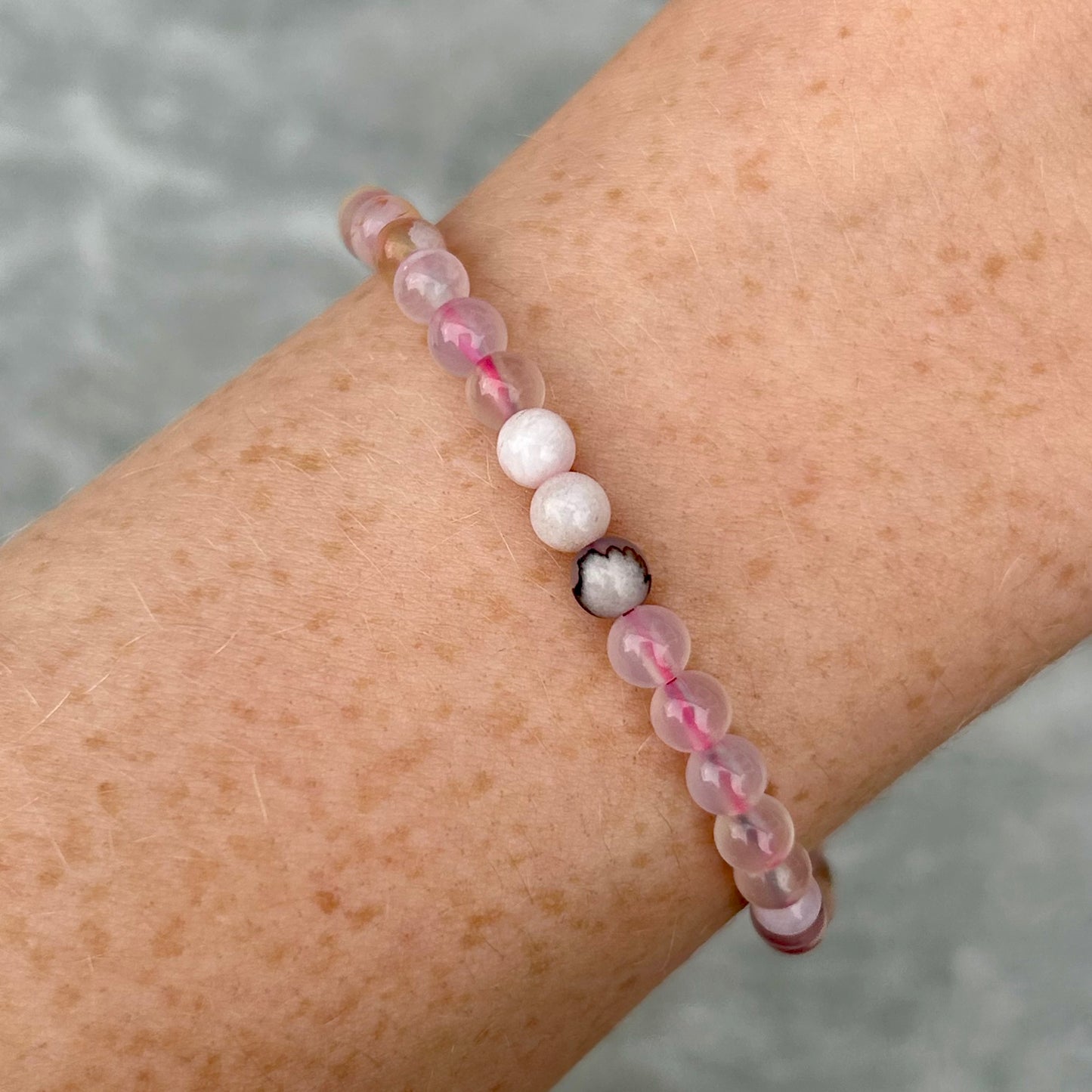 Flower Agate Bracelets 4mm