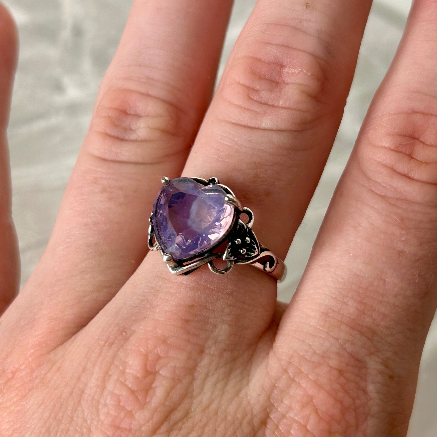 Lavender MoonStone Heart 925Ring (Adjustilbe)