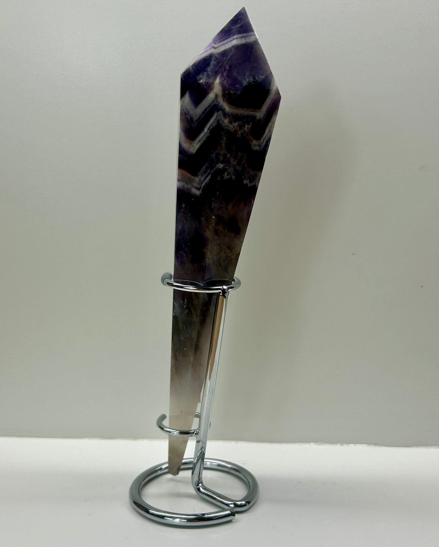 Dream Amethyst Wand 48 (21cm Length)