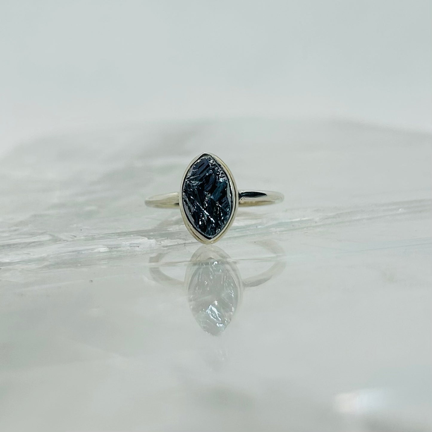 925 Hematite Size R