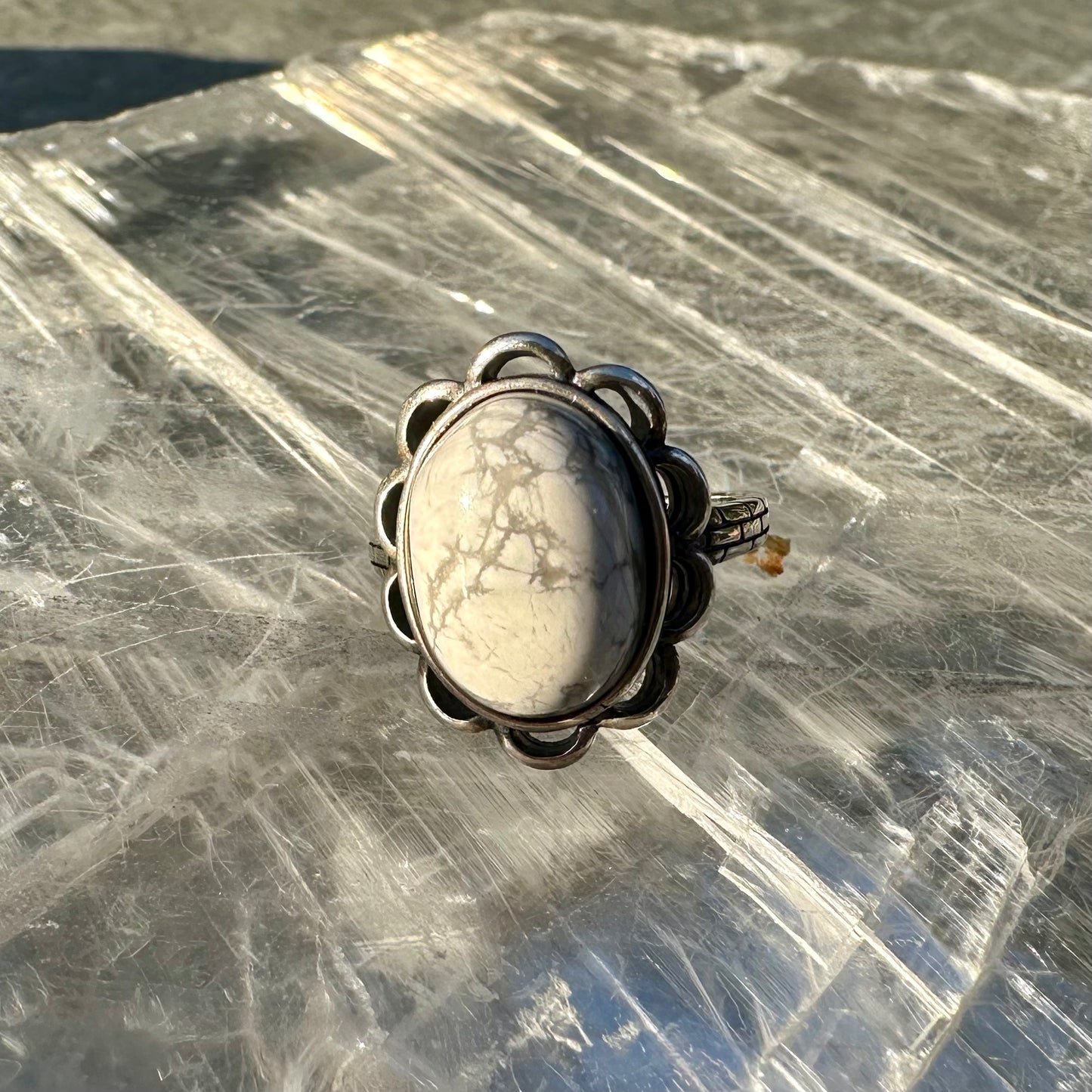 Adjustable Howlite 925 Ring