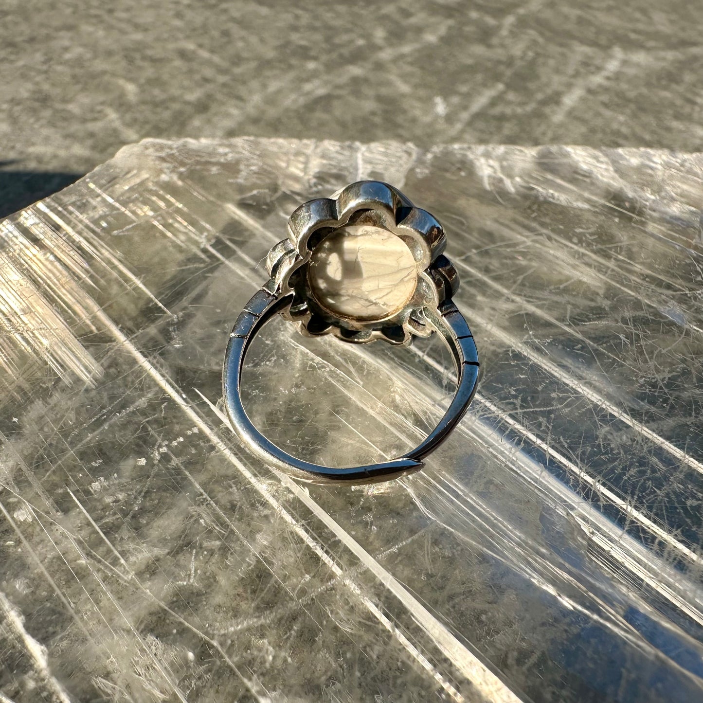 Adjustable Howlite 925 Ring