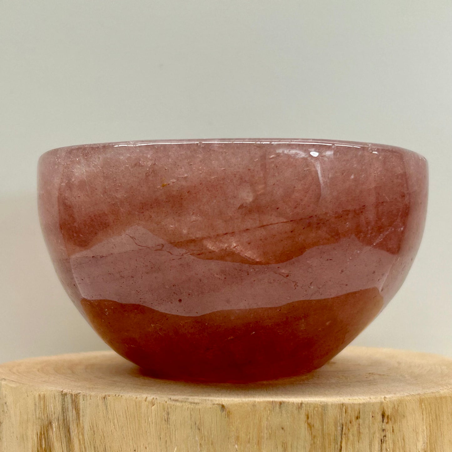 Strawberry Quartz Bowl (8cm)