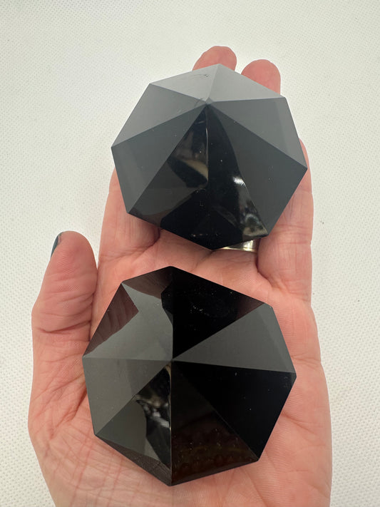 Obsidian Dimond Carving