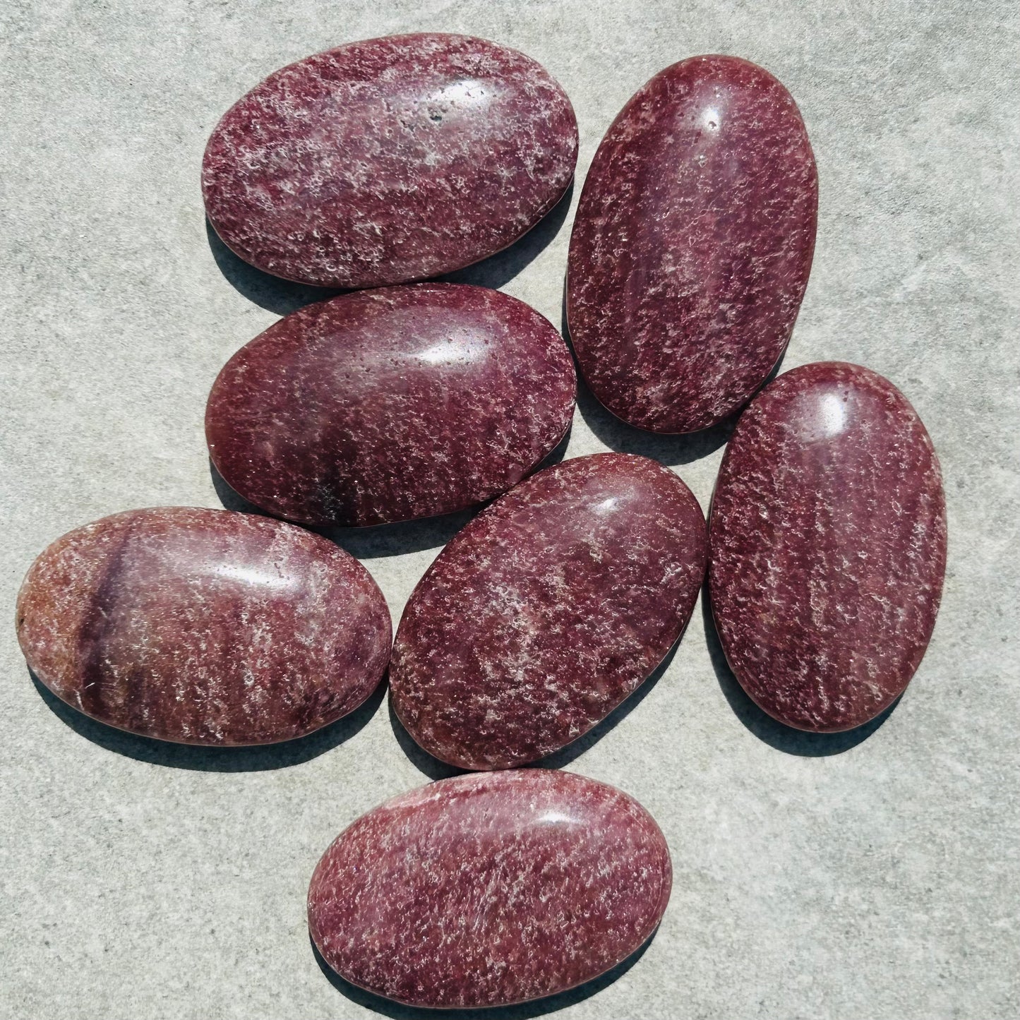 Strawberry Quartz Palmstone