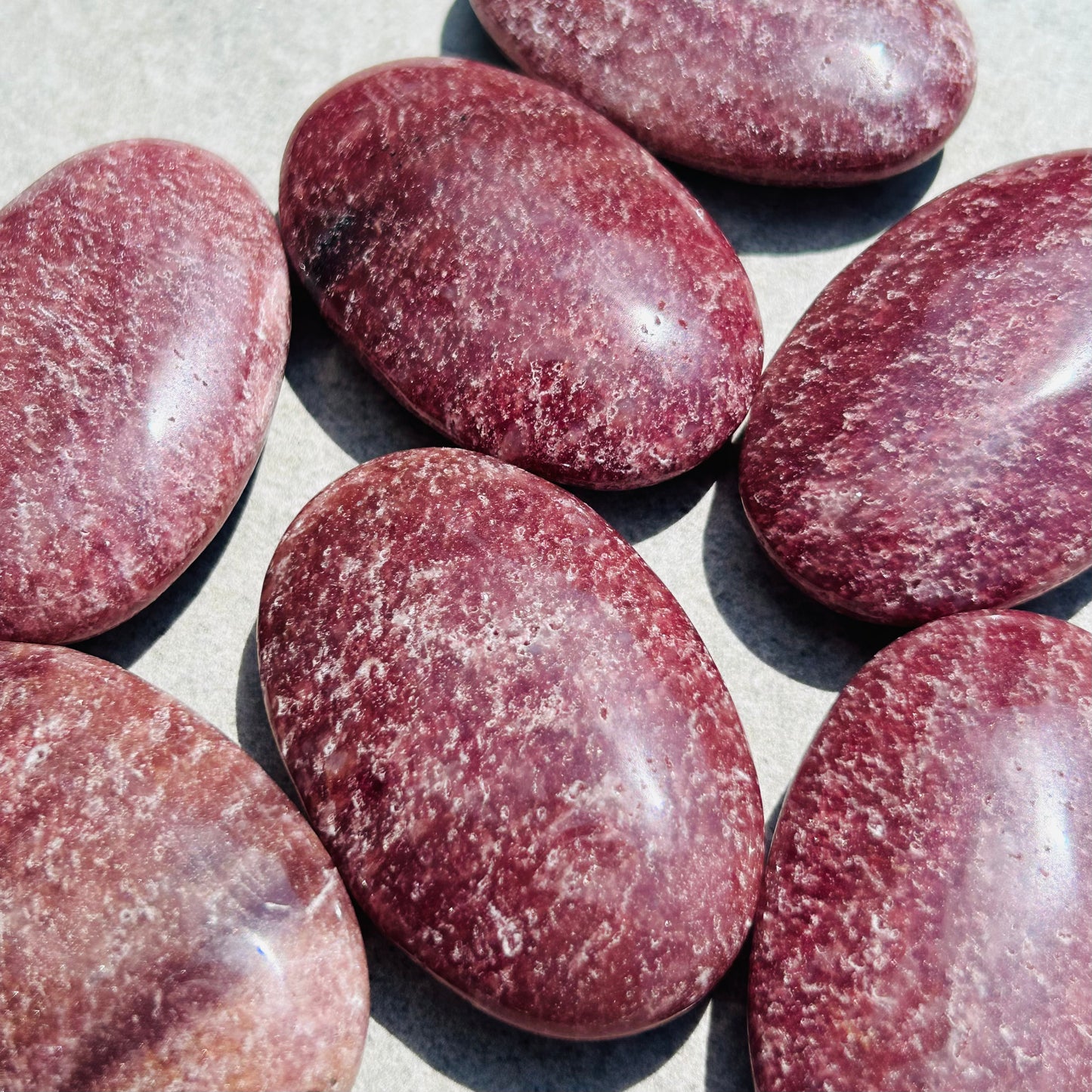Strawberry Quartz Palmstone