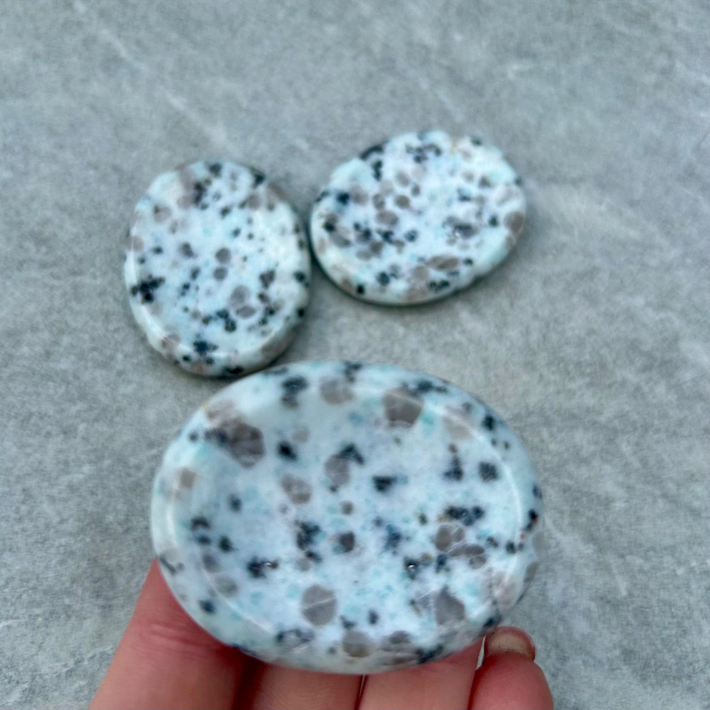 Kiwi Jasper Oval Worry Stone