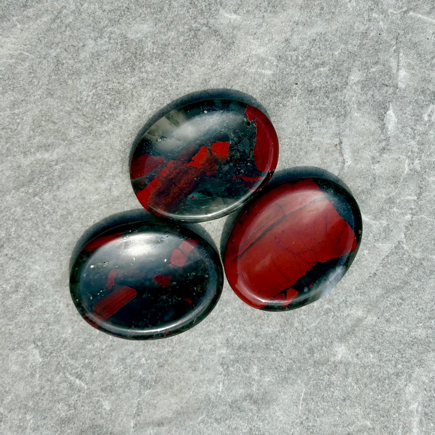 Dragon Blood Oval Worry Stone