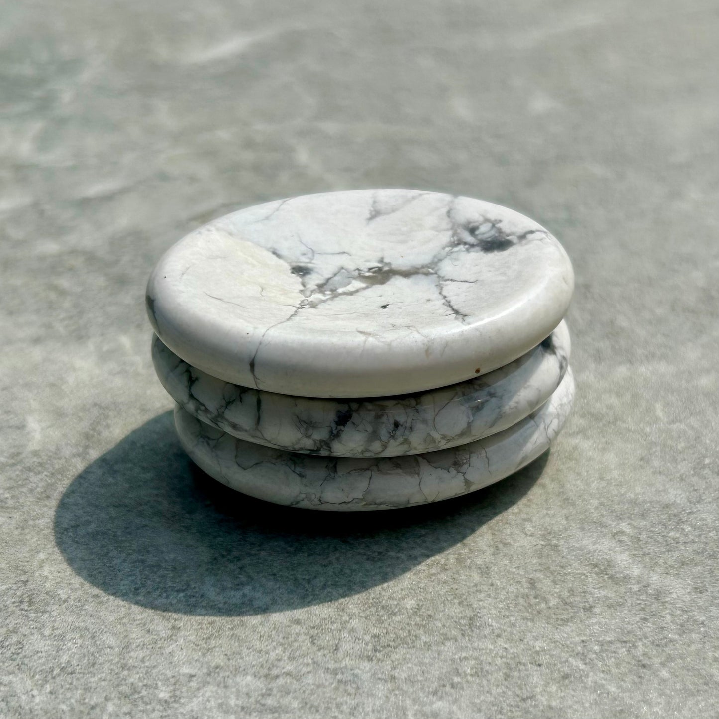 Howlite Oval Worry Stone