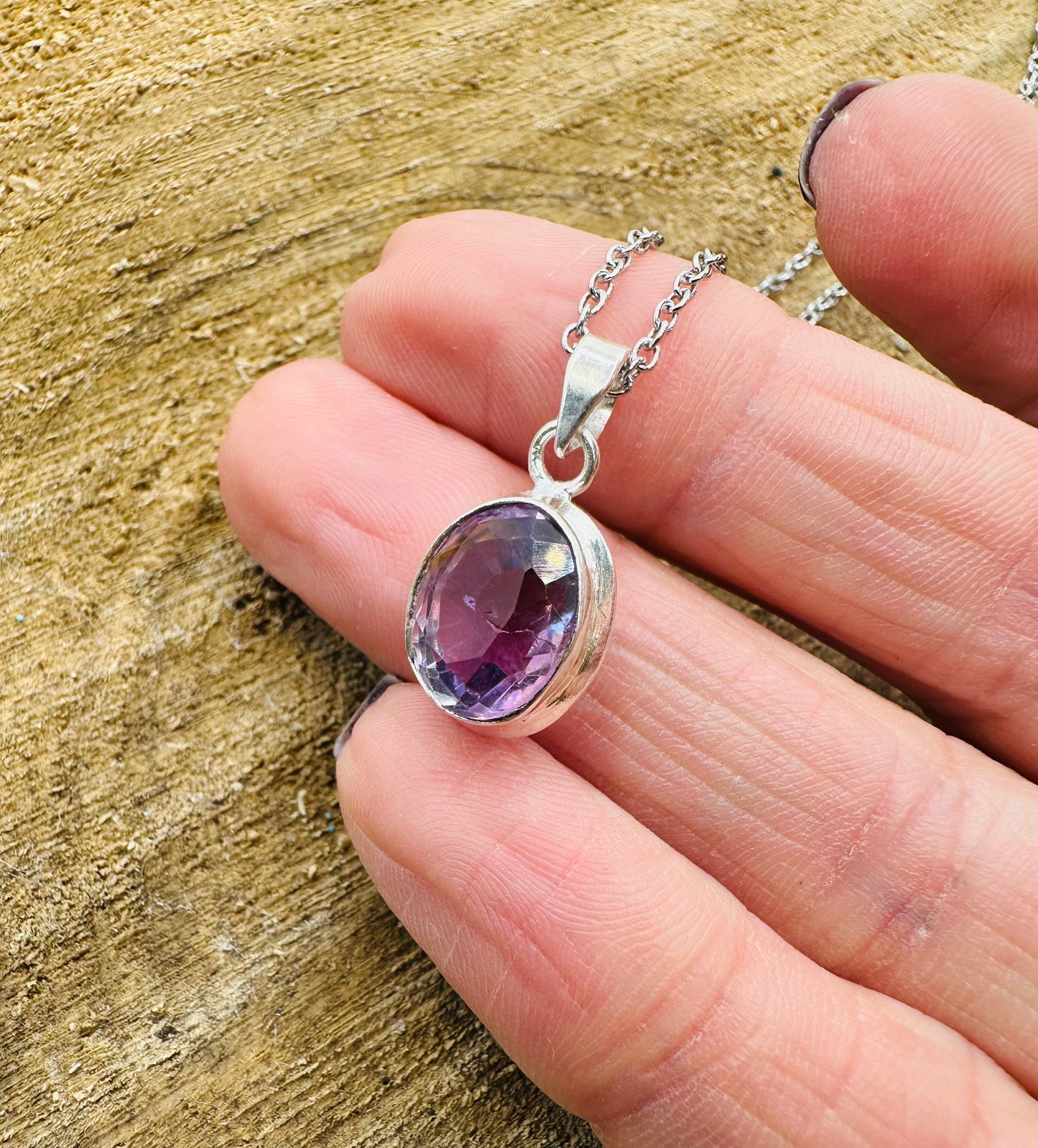 925 Amethyst Oval Faceted Pendant