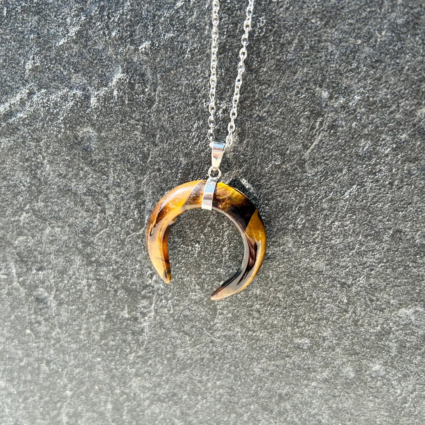 Tigers Eye MoonPhase Pendant 925