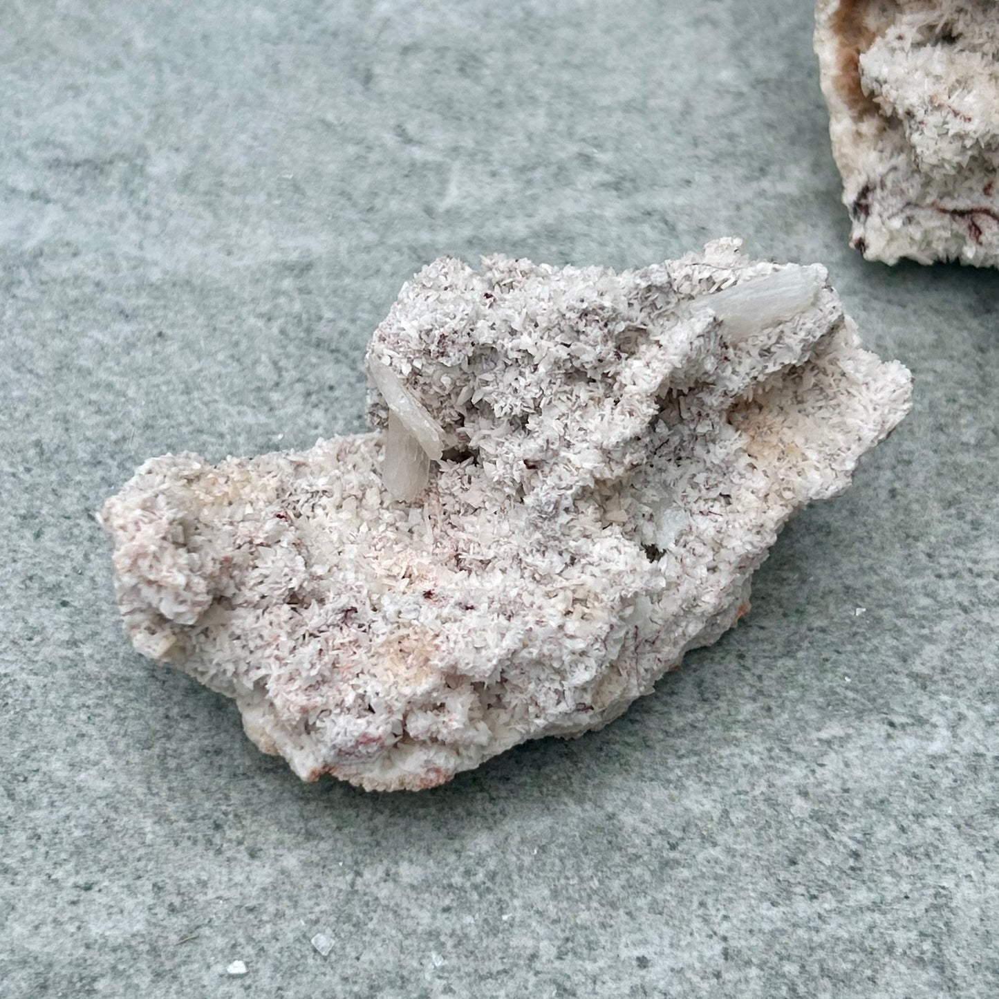 Raw Scolecite & Stilbite