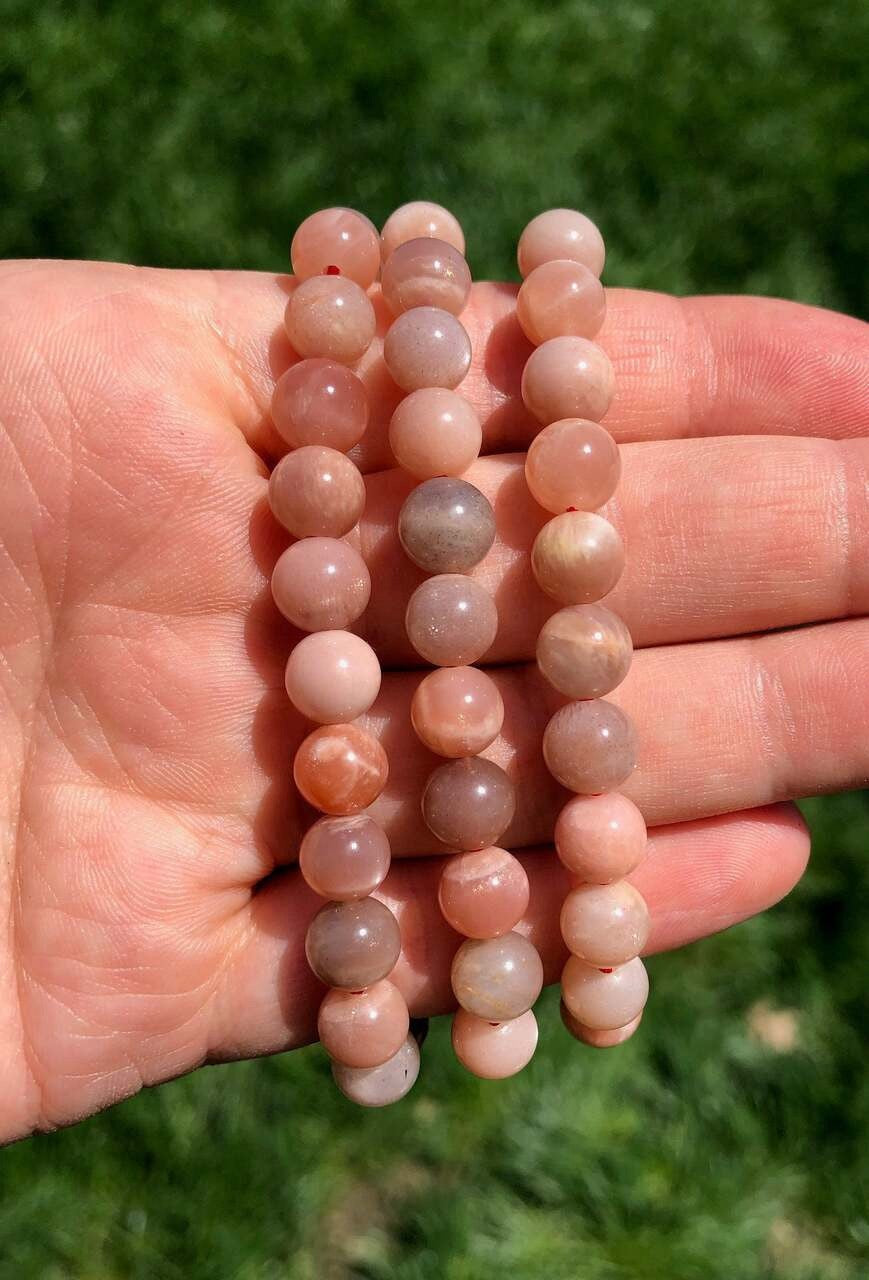 Peach Moonstone, 10mm Bracelet