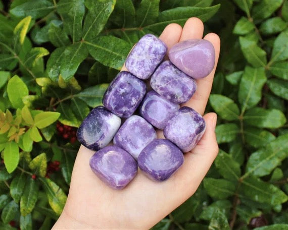 🔮 Crystal of the Week: Lepidolite - Your Stone of Peace and Healing 🌸