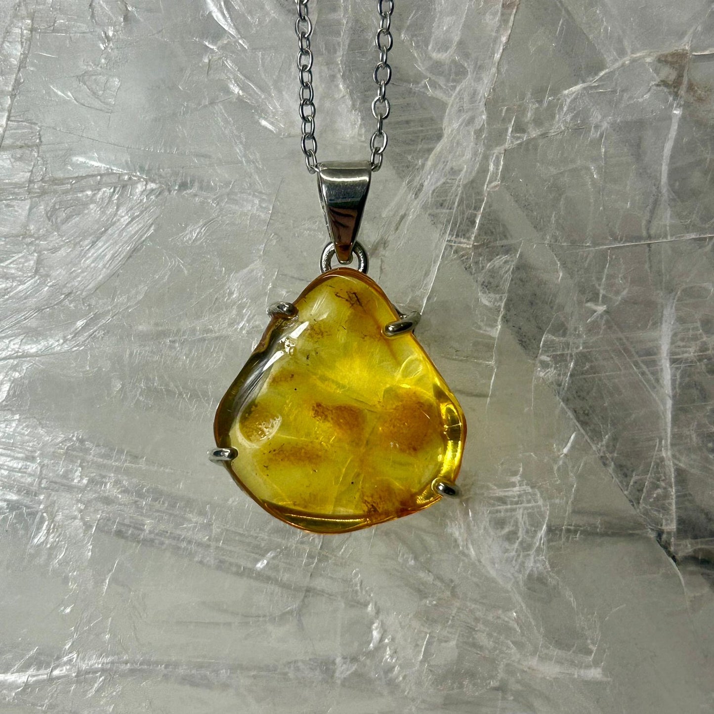 Amber 925 Pendant