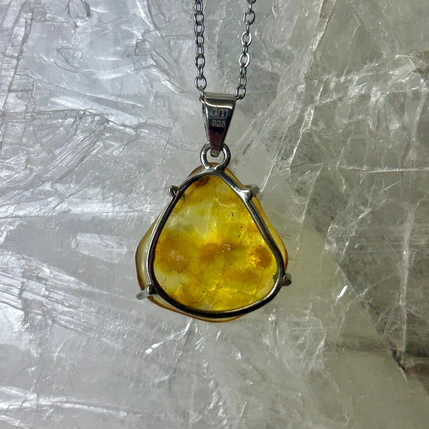 Amber 925 Pendant