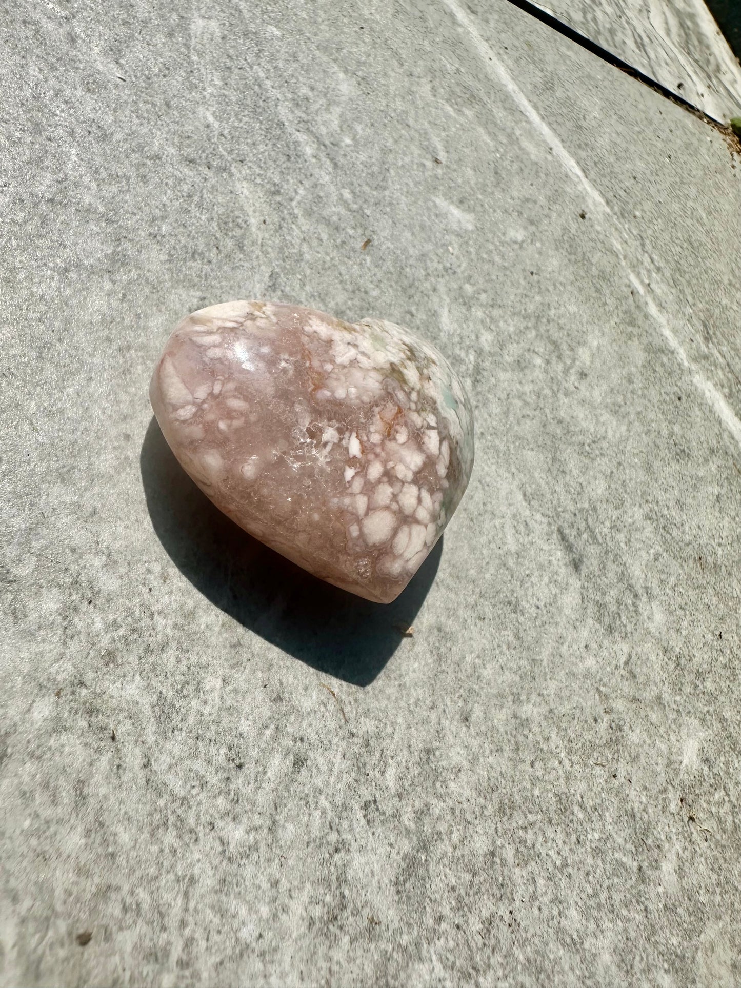 Green flower agate