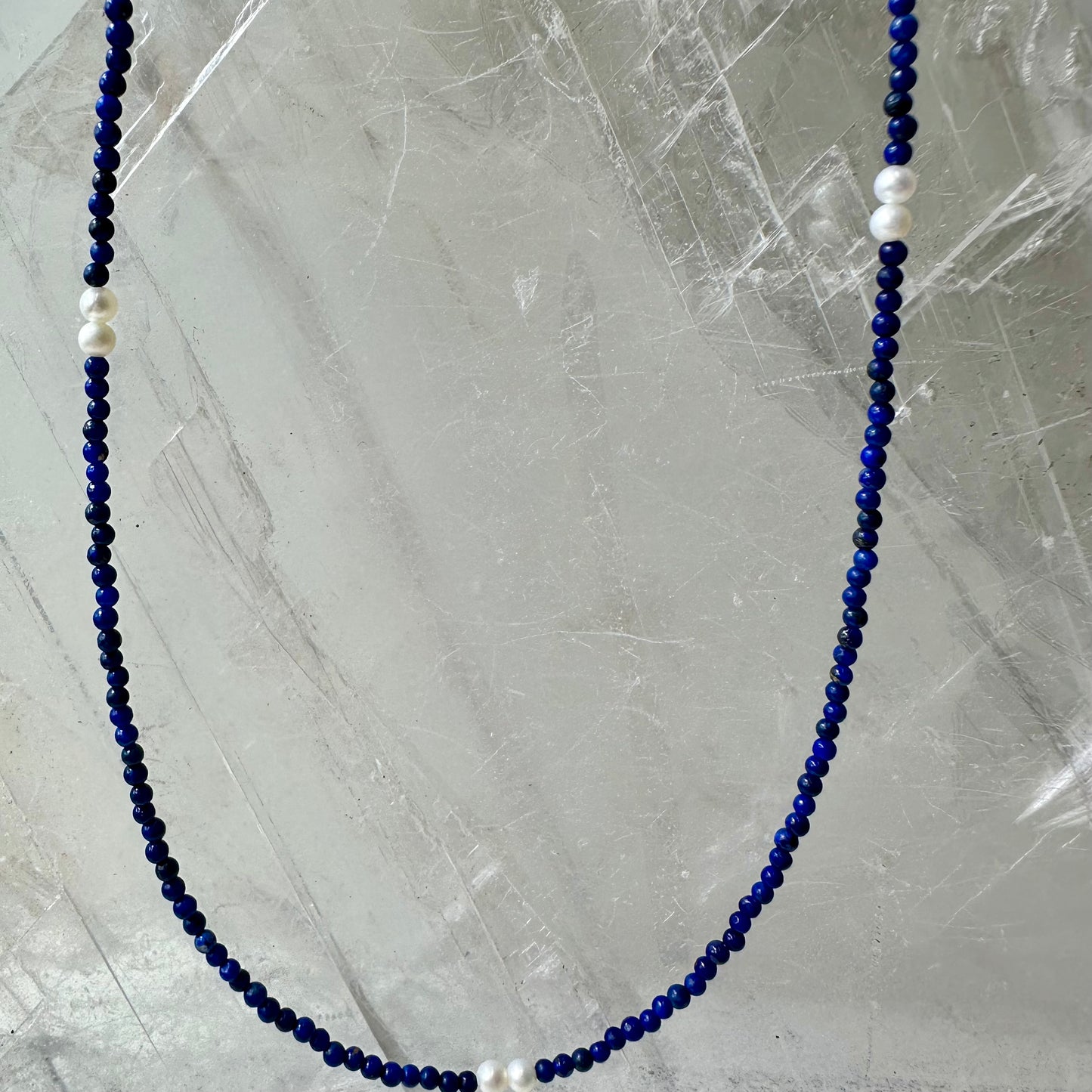 Sodalite And Perl Bedded Necklace