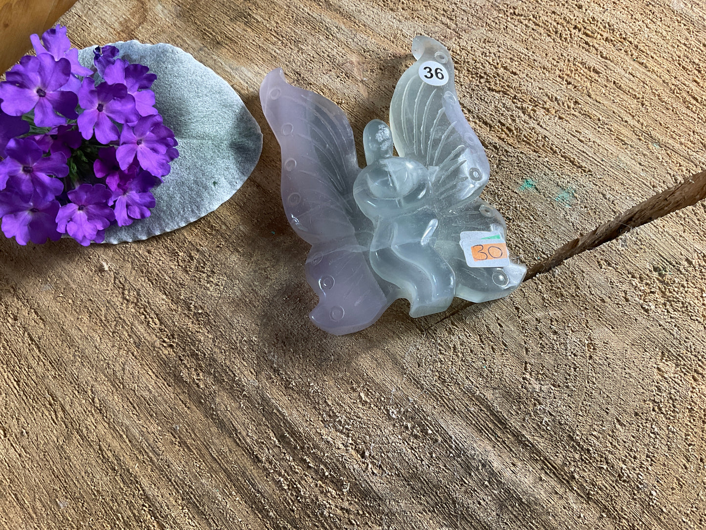 Fluorite Fairy Carving (8.5cm)