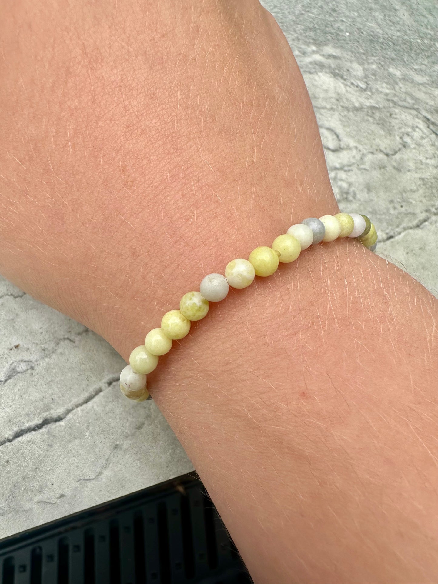 Olive Bracelets 4mm