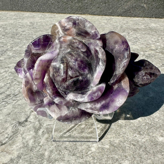Dream Amethyst Flower Carving