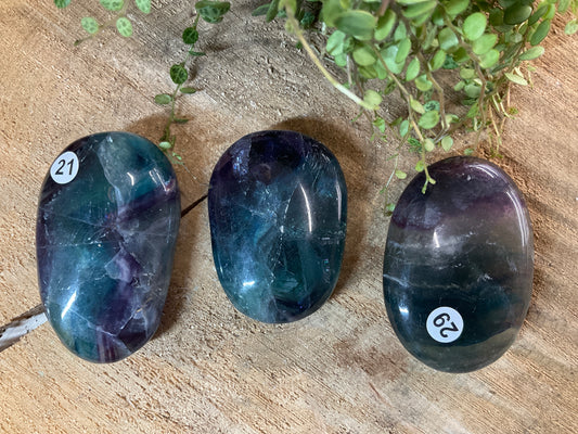 Fluorite palms