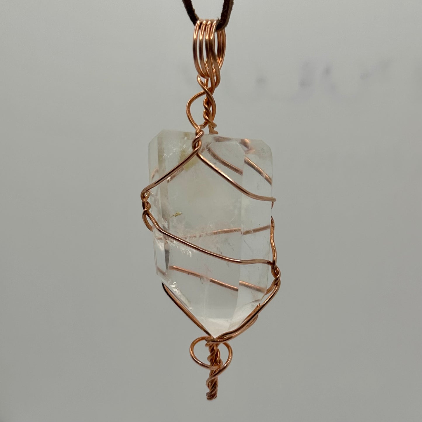 Lee’s Makes Quartz Pendant