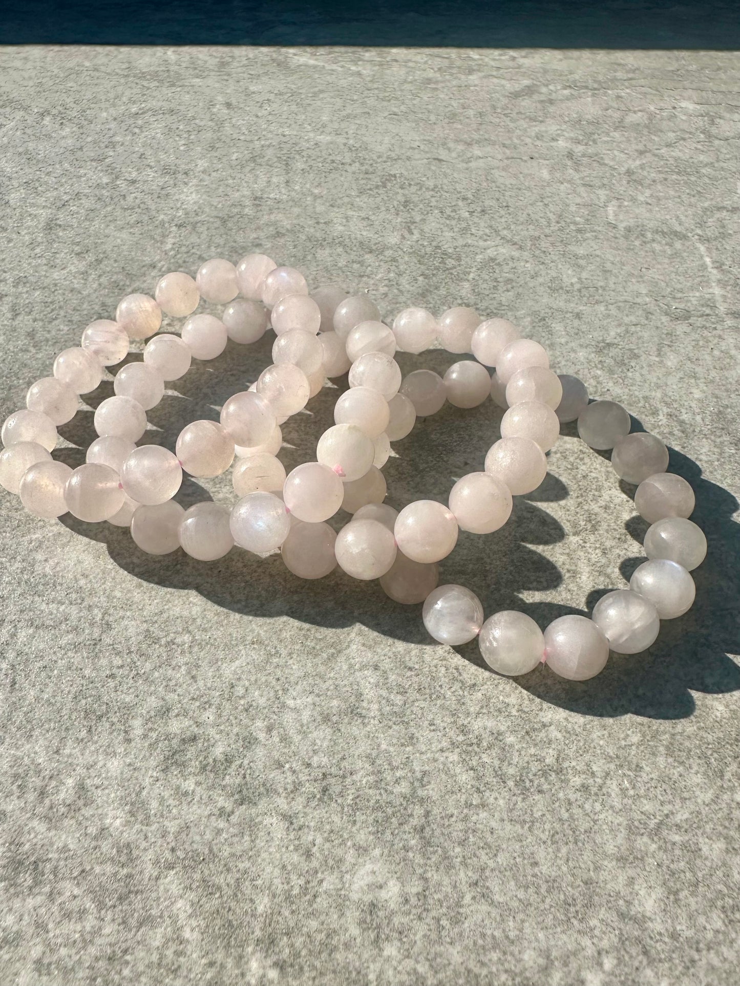 Pink moon stone 10mm