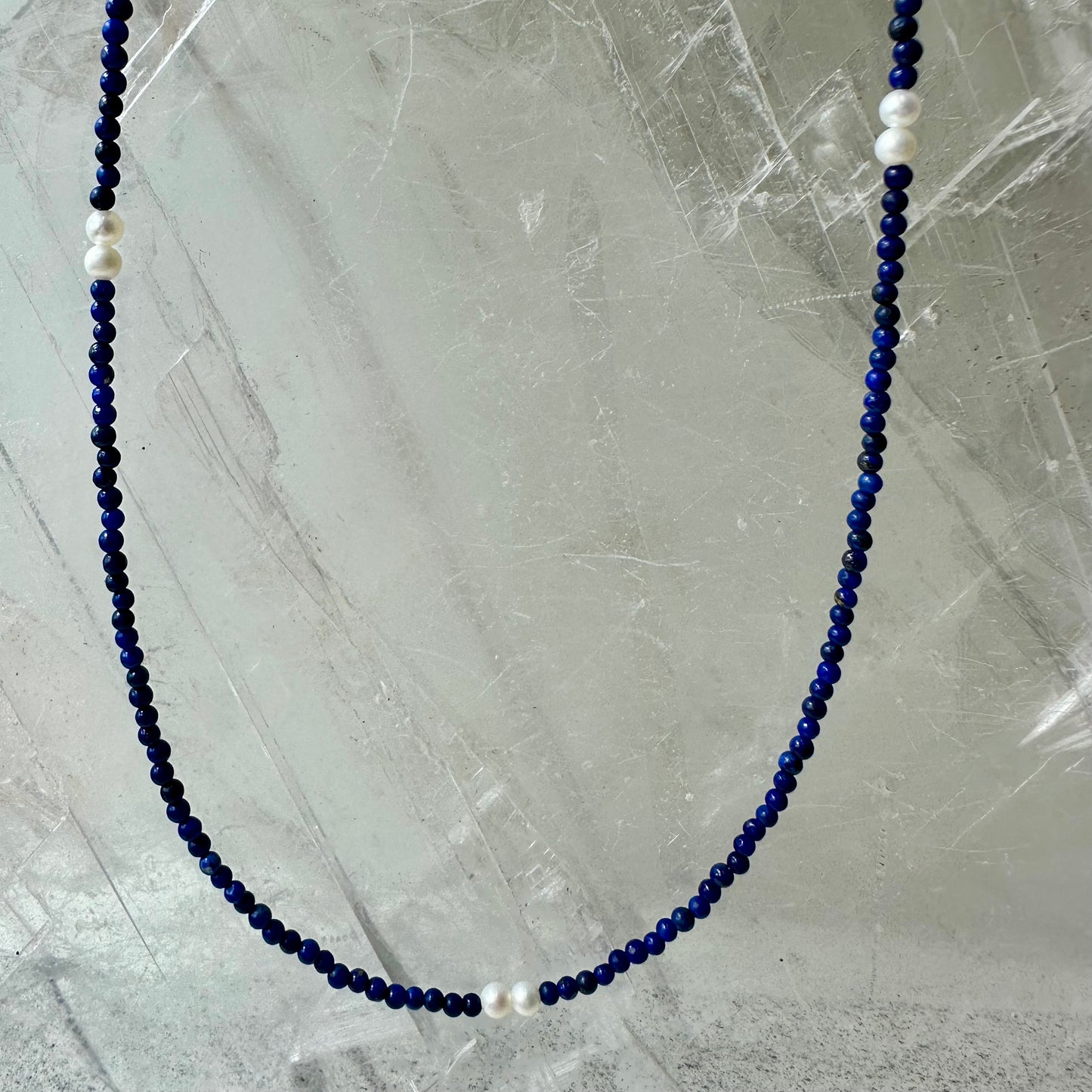 Sodalite And Perl Bedded Necklace