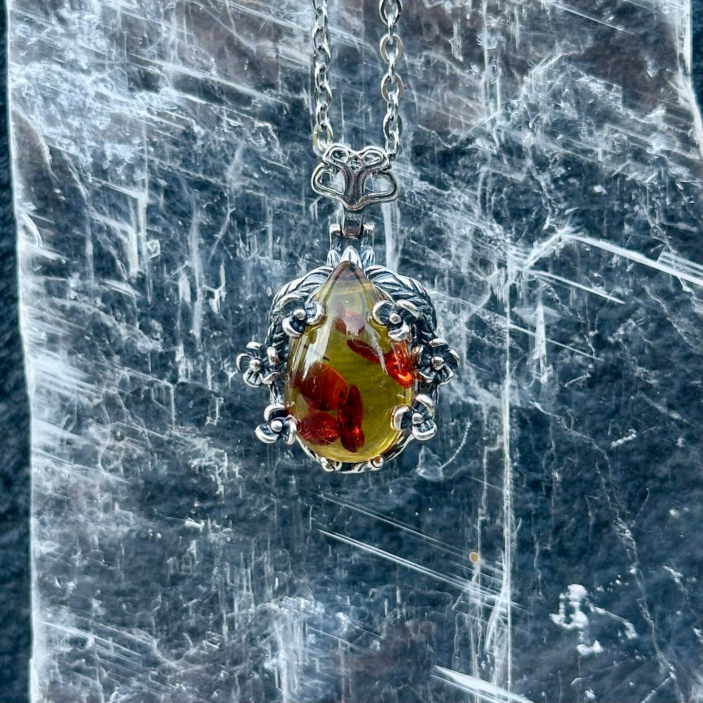 Ornate 925 Amber Pendant