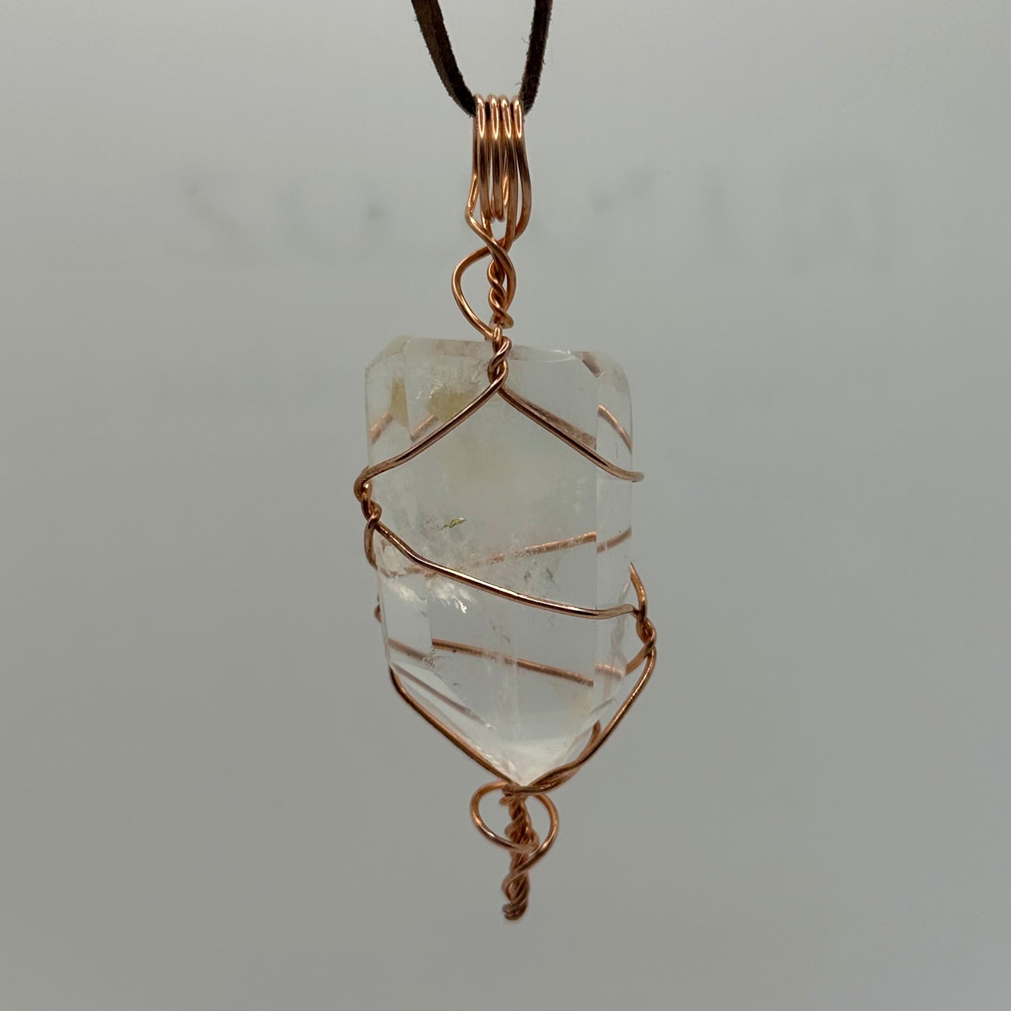 Lee’s Makes Quartz Pendant