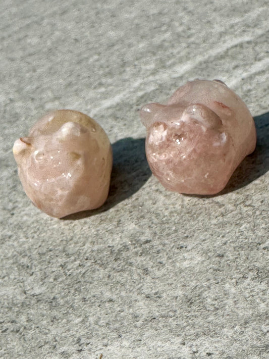 Flower Agate Hamster Carvings