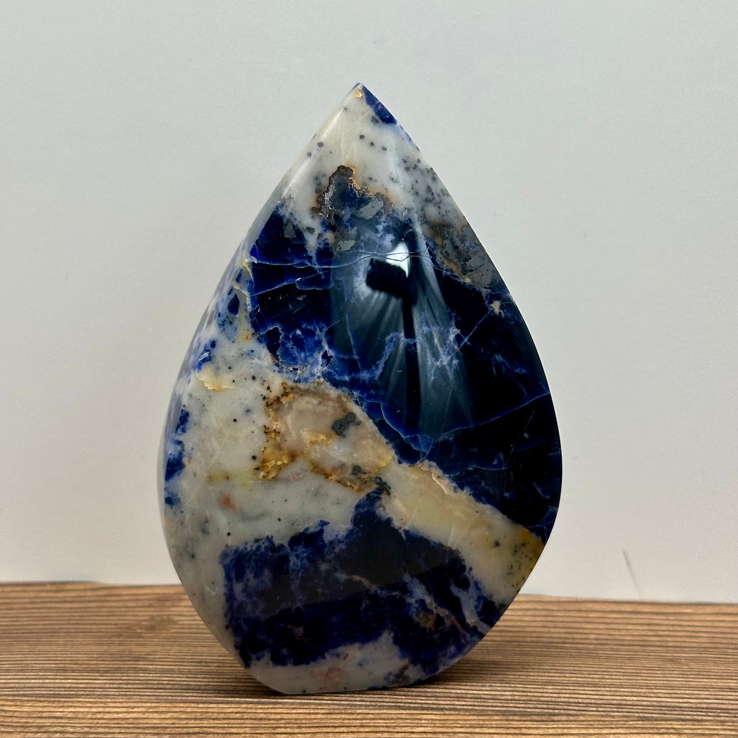 Sodalite Flames