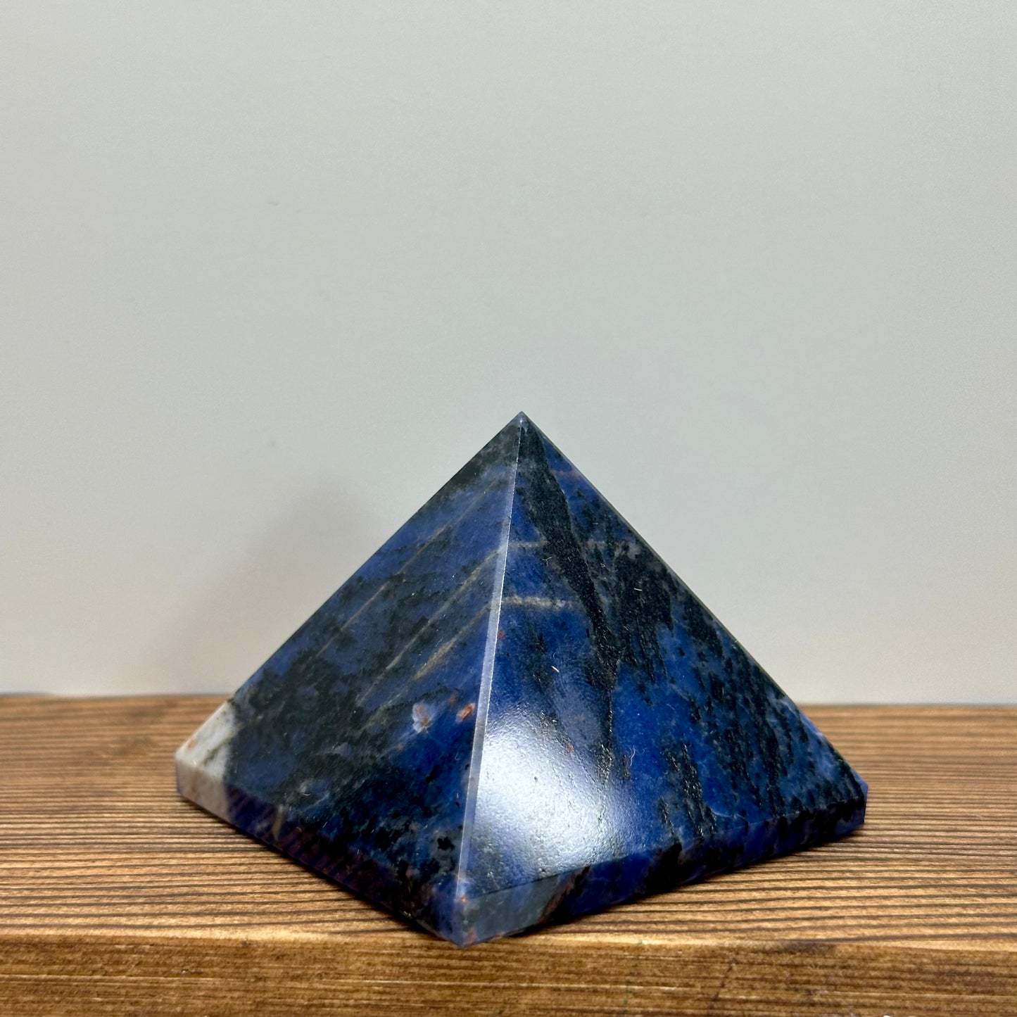Sodalite Pyramid