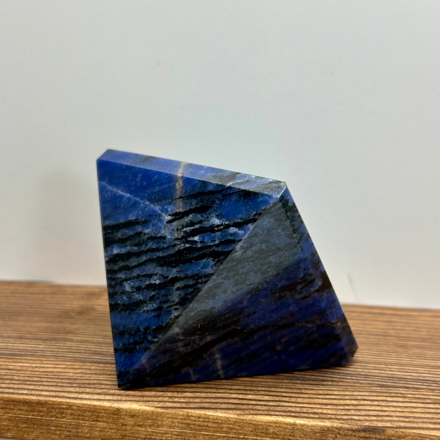 Sodalite Pyramid