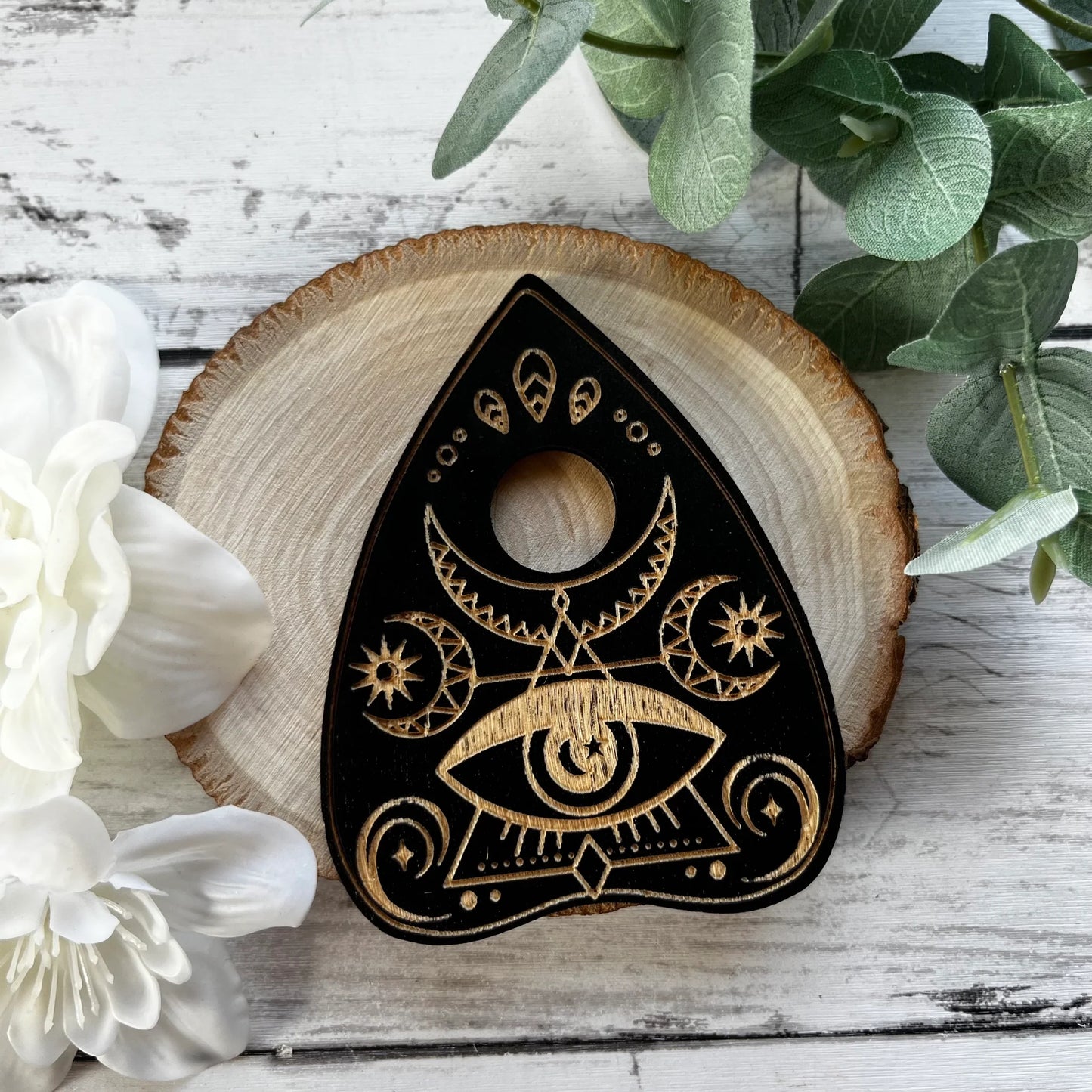 planchette sphere stand