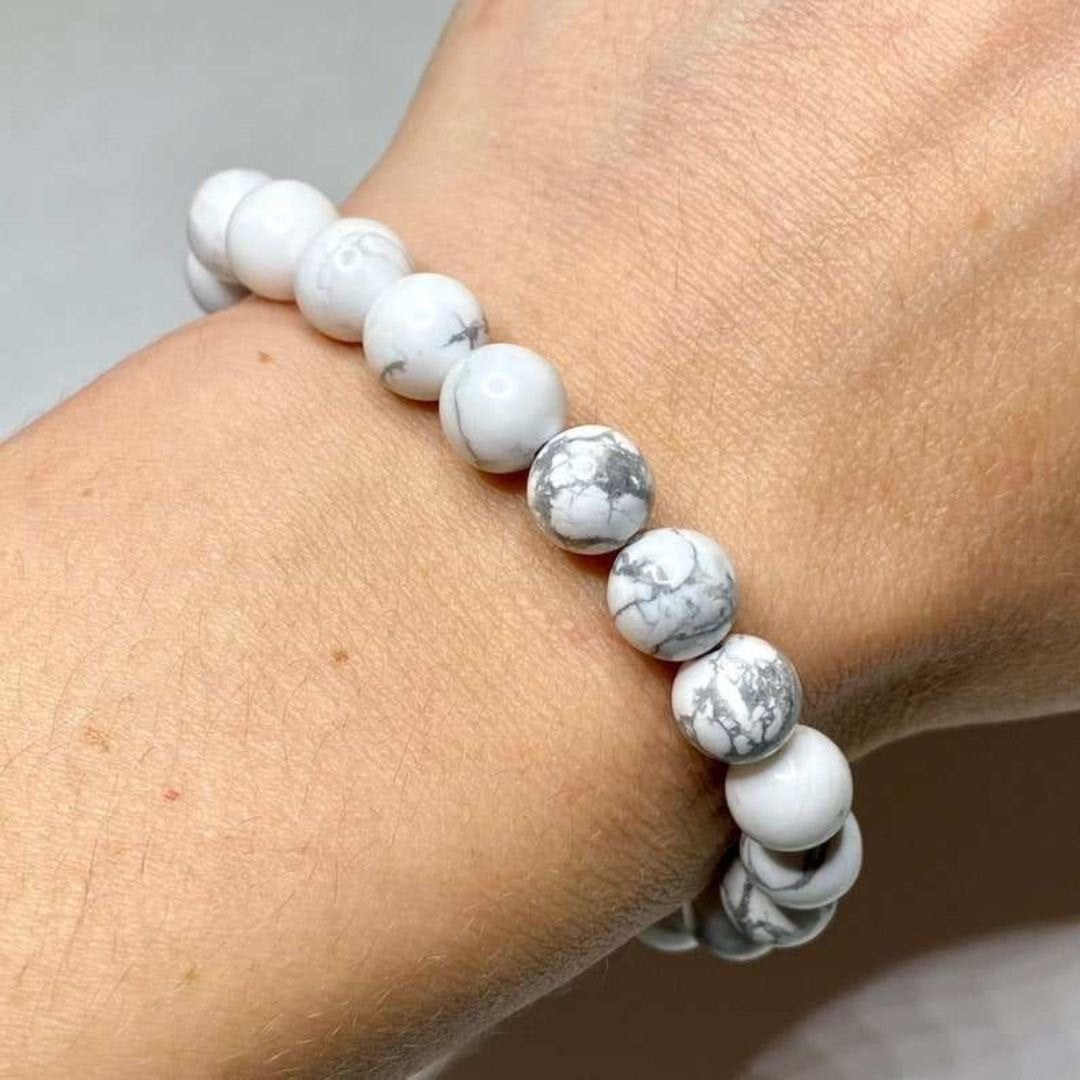 Howlite 8mm Bracelet