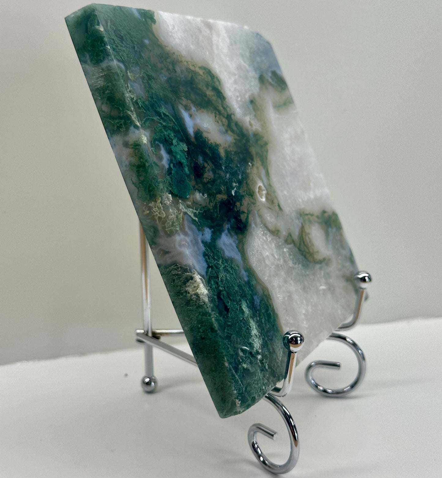 Moss Agate Slab On Stand