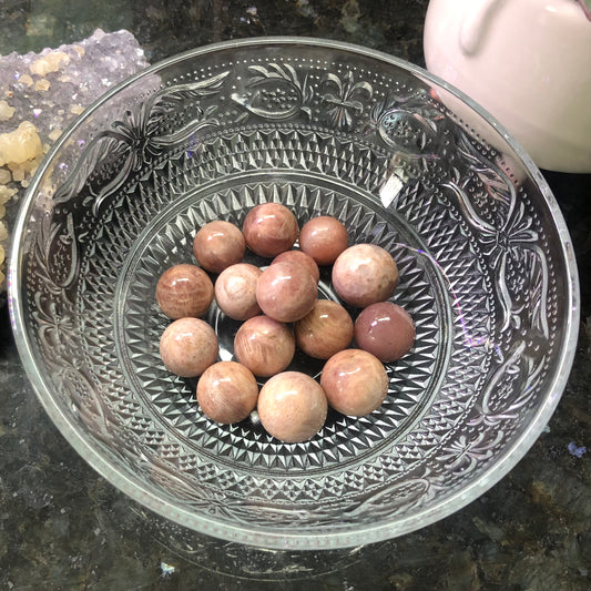 Sunstone Spheres